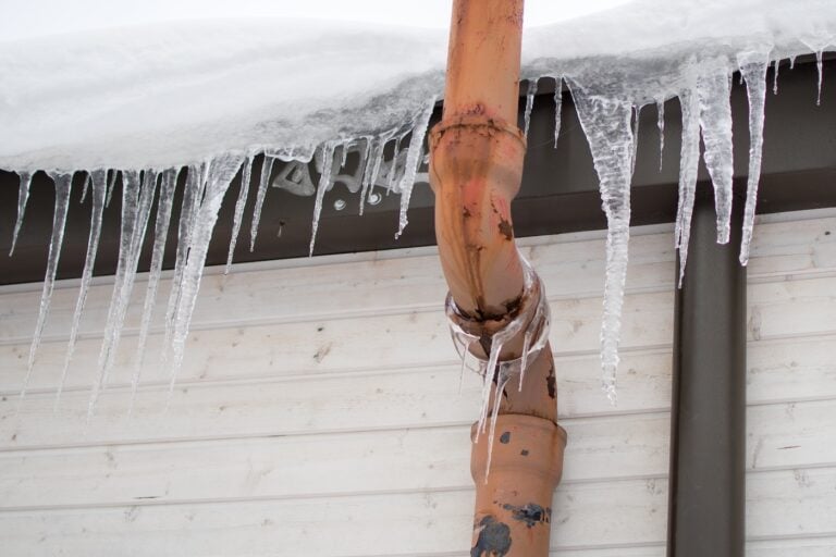 frozen pipe residential home